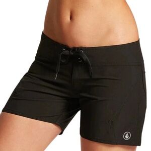 Women’s volcom shorts
